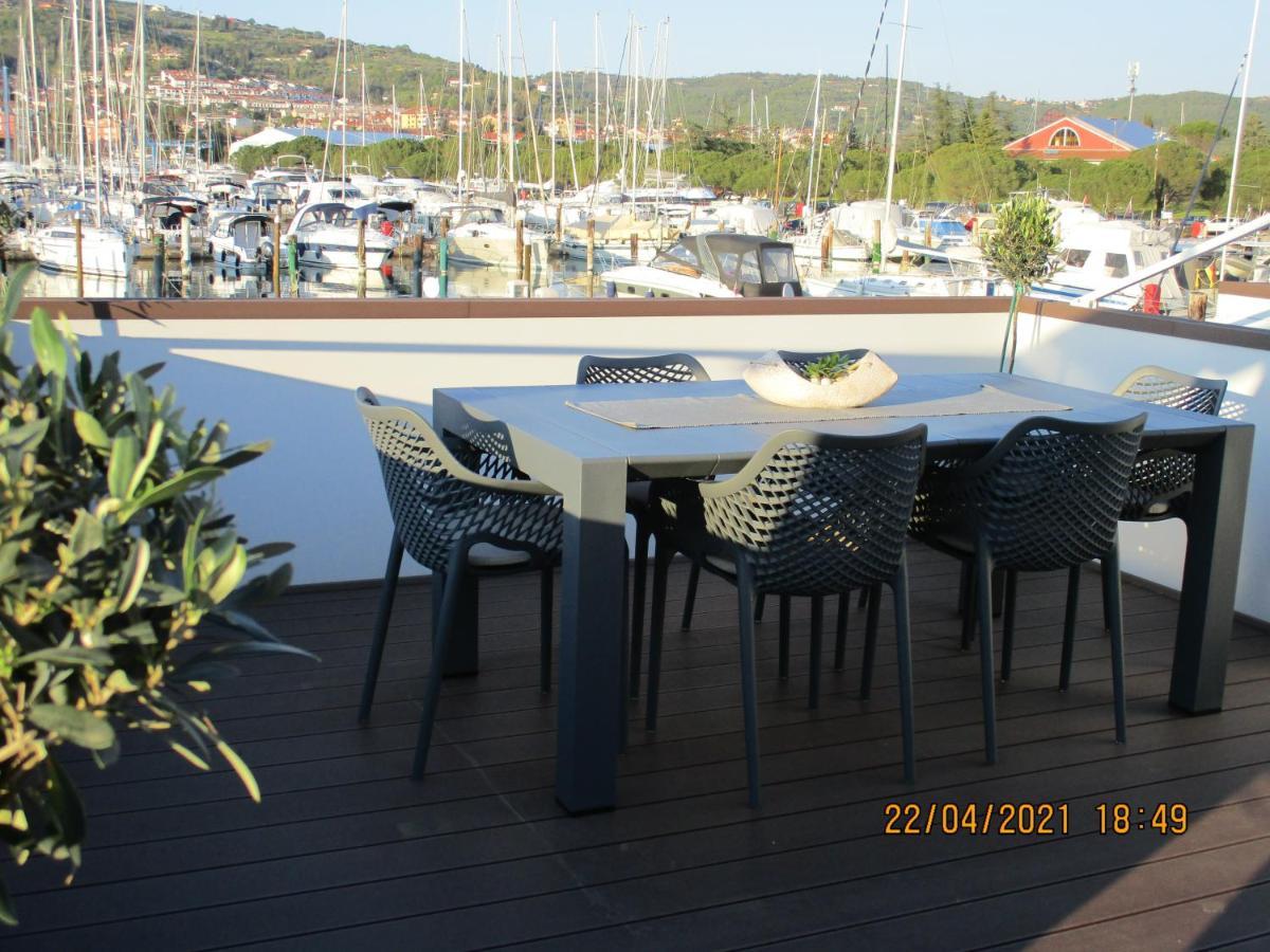 Floating House - Sunset Villa Portorož Kültér fotó